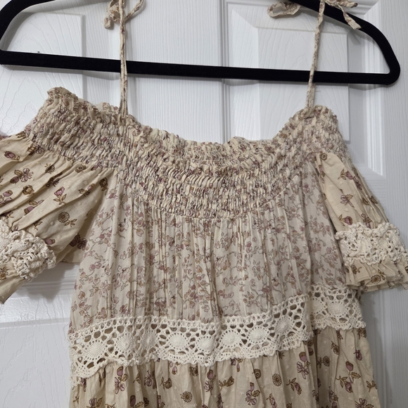 Floral Cream Off-Shoulder Dress - Picture 2 of 3